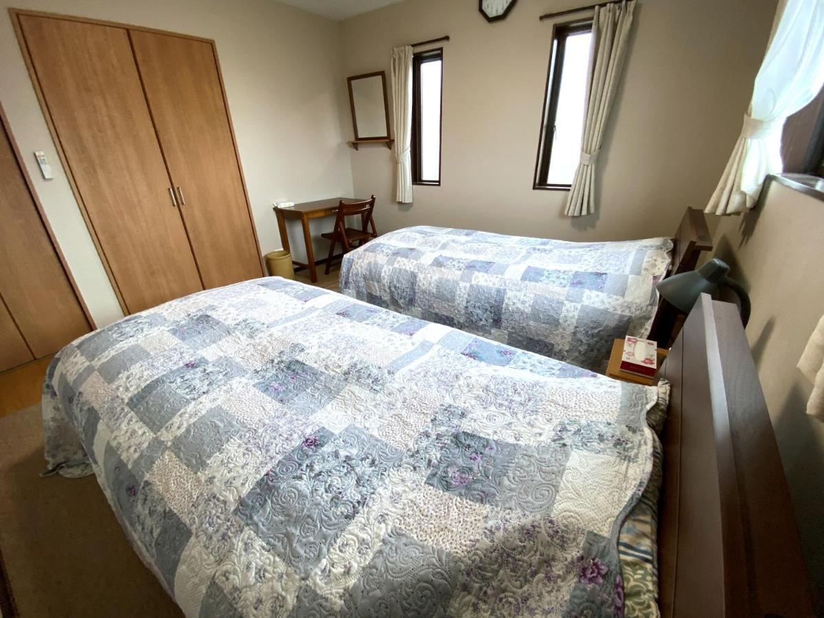 Guest house Link House *